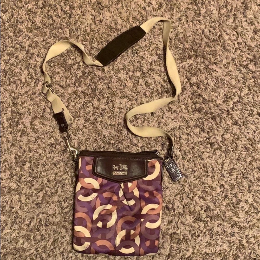 Coach crossbody purse.